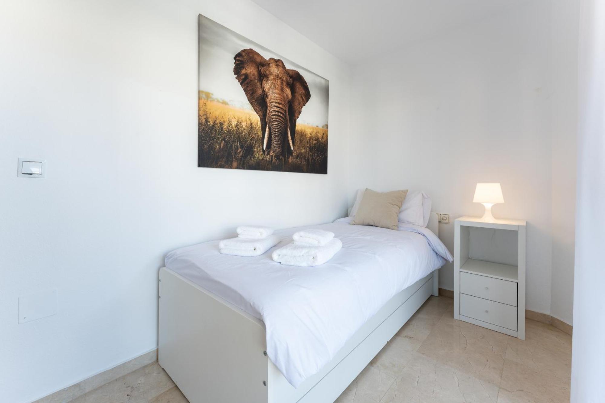 Tropico Carihuela View & Parking Apartment Torremolinos Luaran gambar