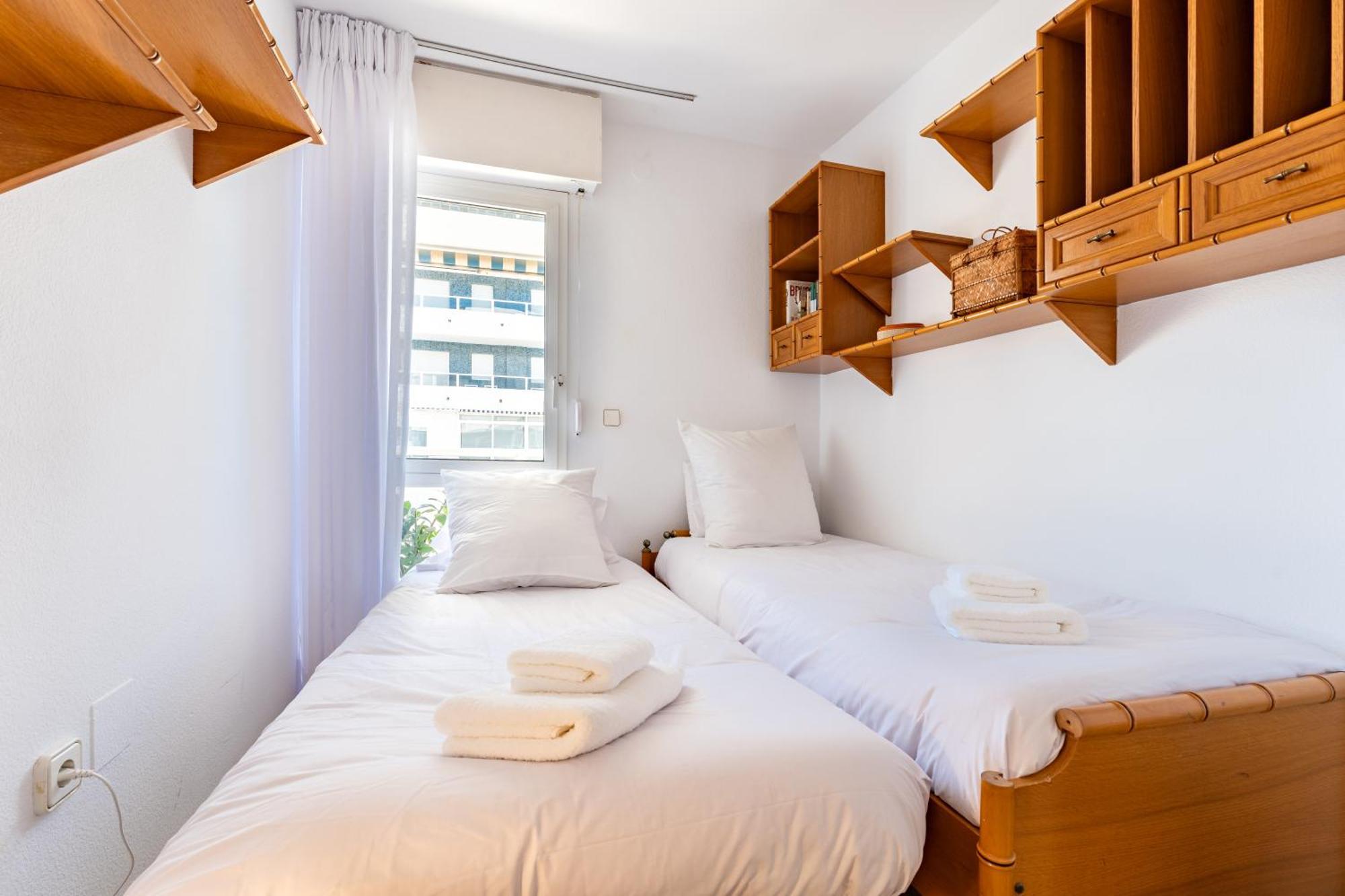 Tropico Carihuela View & Parking Apartment Torremolinos Luaran gambar