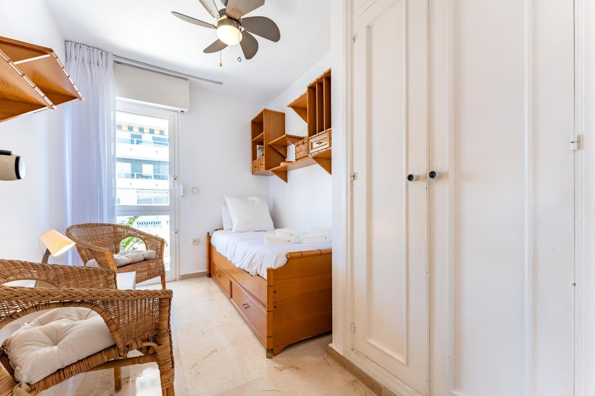 Tropico Carihuela View & Parking Apartment Torremolinos Luaran gambar