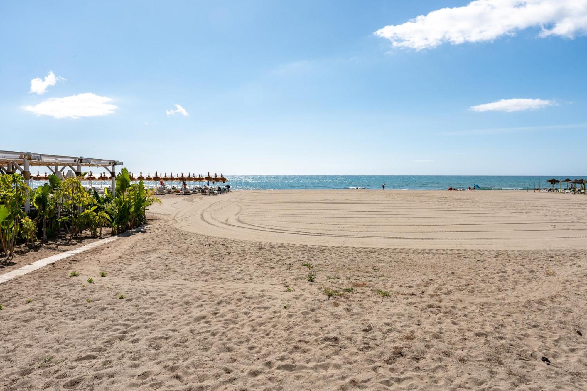 Tropico Carihuela View & Parking Apartment Torremolinos Luaran gambar